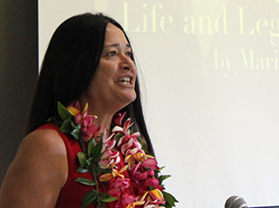 2012-2013 Mellon-Hawai‘i Doctoral Fellow Marie Alohalani Brown