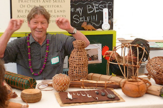 Gary Eoff demonstrates the Hawaiian art of cordage and packaging at November’s ‘Aipono Workshop.